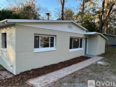 Main picture of 1220 NW 55th St