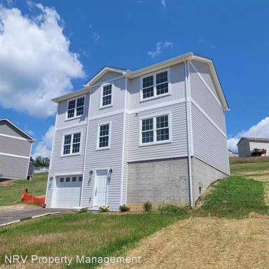 Main picture of 186 Redwood Dr
