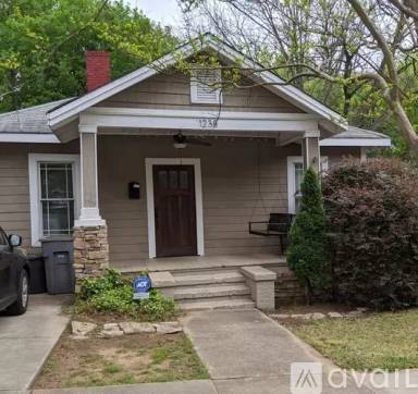 Main picture of 1238 Allen St