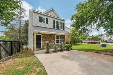 Main picture of 9 Middlebrook Dr