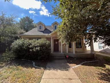 Main picture of 1716 Boardwalk Ct