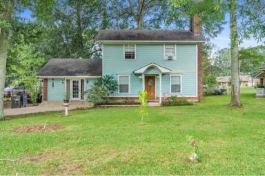 Main picture of 914 Pope Cir
