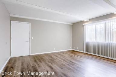 Main picture of 2708 N 75th St