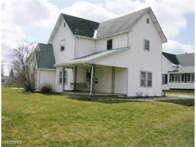 Main picture of 605 W Jefferson St