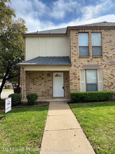 Main picture of 2400 Long Ridge Ln