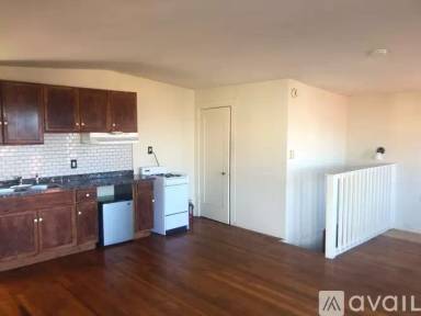 Main picture of 2515 McAllister St