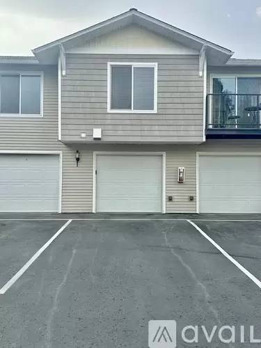 Main picture of 10015 E 17th Ln