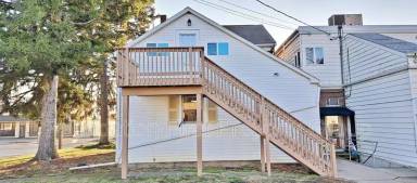 Main picture of 514 Broadway