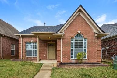 Main picture of 6828 Shorey Ln