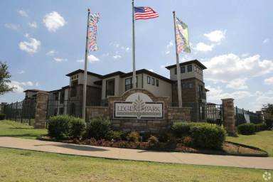 Main picture of Legend Park Apartments