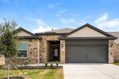 Main picture of 207 Julian Davis Dr