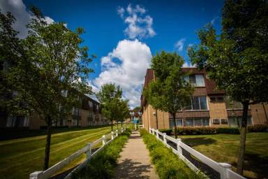 Main picture of Top of the Drive Apartments