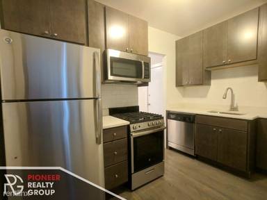 Main picture of 2639-45 N Spaulding Ave