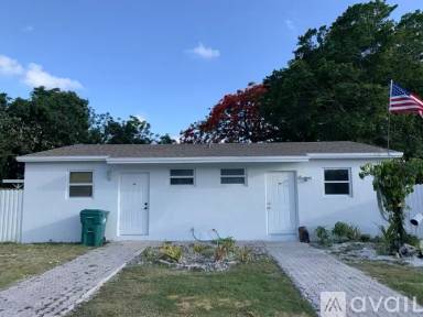 Main picture of 10292 SW 175th St