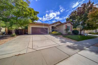 Main picture of 1543 Flora Way