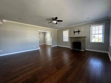Main picture of 550 Jones Franklin Rd