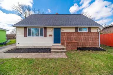 Main picture of 687 Scriven Ave