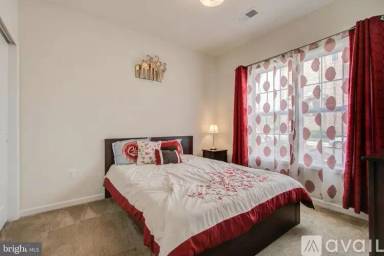 Main picture of 22527 Cambridgeport Sq