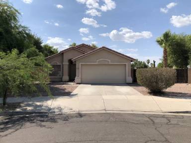 Main picture of 17250 W Elaine Dr