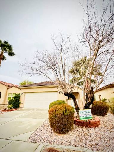 Main picture of 3045 Olivia Heights Ave