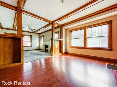 Main picture of 505 N Washington St
