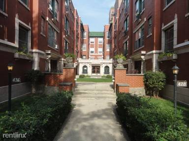 Main picture of 426-36 W Surf St Apartments