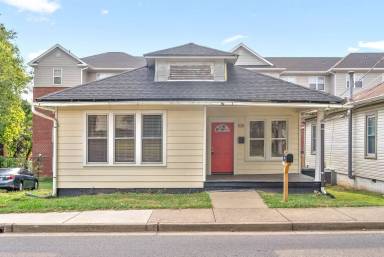 Main picture of 108 S 7th St