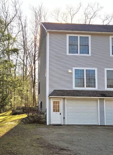 Main picture of 46 York Woods Rd