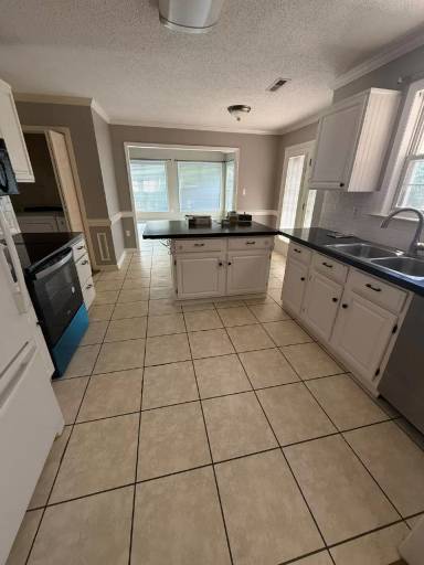Main picture of 3317 Sumter Dr