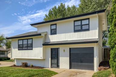 Main picture of 15342 Sarpy Cir