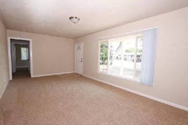 Main picture of 685 Sonoma Ave