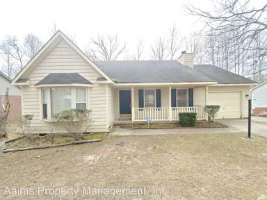 Main picture of 6916 Saint Julian Way