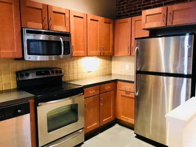 Main picture of 425 N Prince St