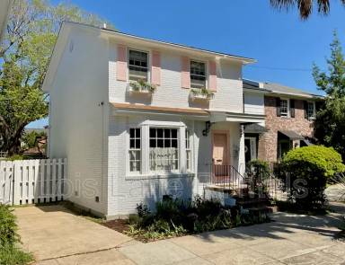 Main picture of 190 Queen St