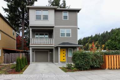 Main picture of 3615 SE 107th Ave