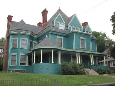 Main picture of 303-05 E 8th Ave