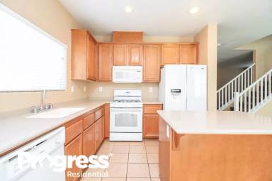 Main picture of 3740 Dustin Lee St