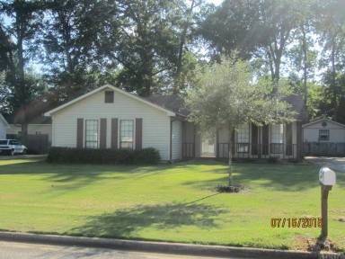 Main picture of 558 Fairfield Way