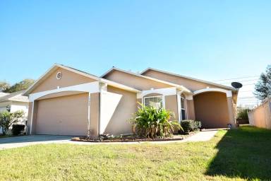 Main picture of 10424 Sun Villa Blvd