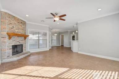 Main picture of 504 Sugar Trace Dr