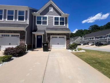 Main picture of 100 Lilywood Ct