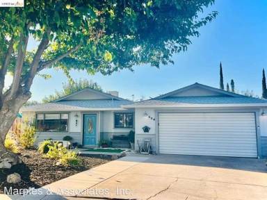 Main picture of 329 Collette Ct
