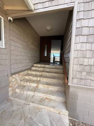 Main picture of 1617 Paula Dr