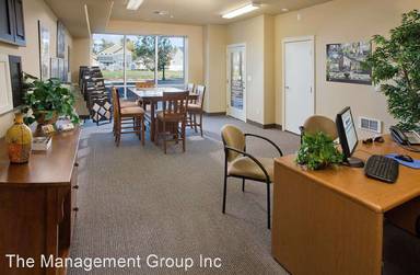 Main picture of 1101 SE Rasmussen Blvd