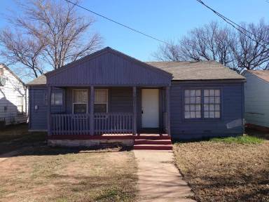 Main picture of 781 Sammons St