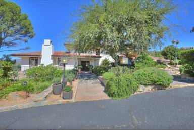 Main picture of 2360 Foothill Rd