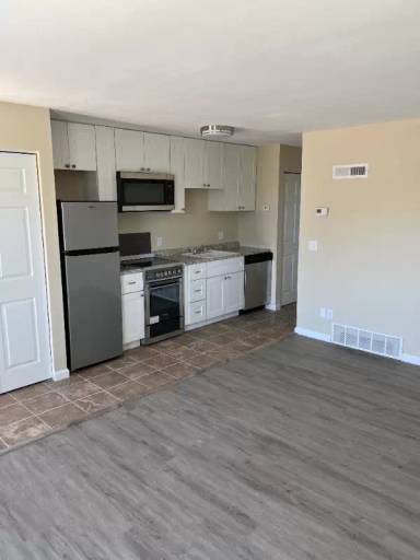 Main picture of 810 Yucca Dr