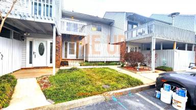 Main picture of 101 Genoa Ct