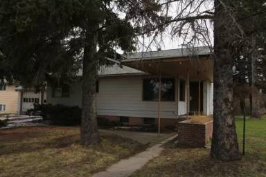 Main picture of 722 S 16th Ave
