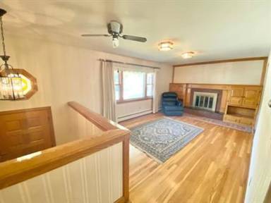 Main picture of 8 Greenwood Ave